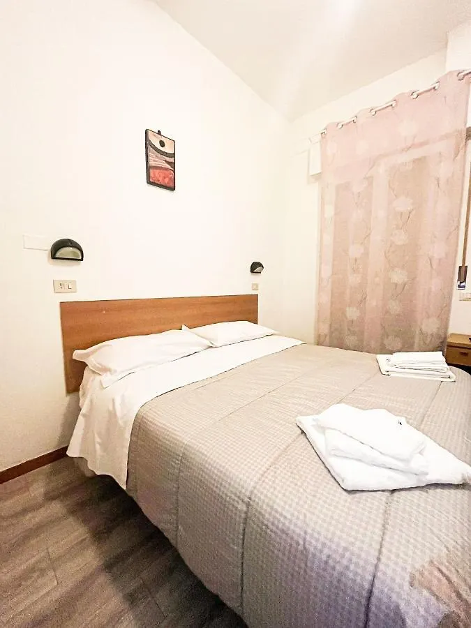 Hotel Villa Del Bagnino Rimini 2*,