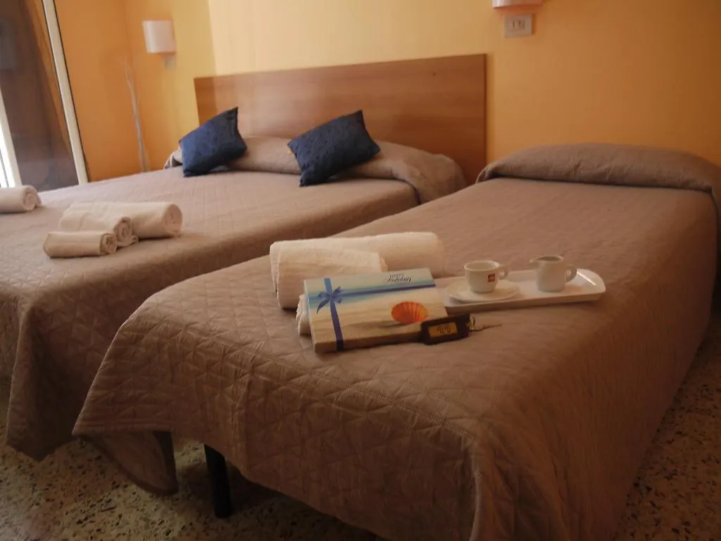 Hotel Villa Del Bagnino Rímini 2*,  Italia