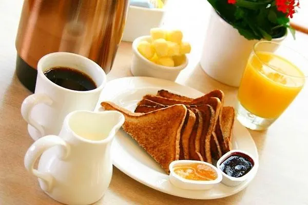 Hotel Villa Del Bagnino 리미니 2*,  이탈리아
